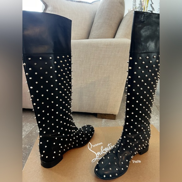 Authentic Christian Louboutin women’s 41.5 Meneboot Flat Calf Spikes - Picture 9 of 9